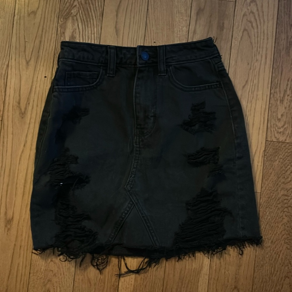 Hollister size 00 ultra high-rise black denim ski skirt